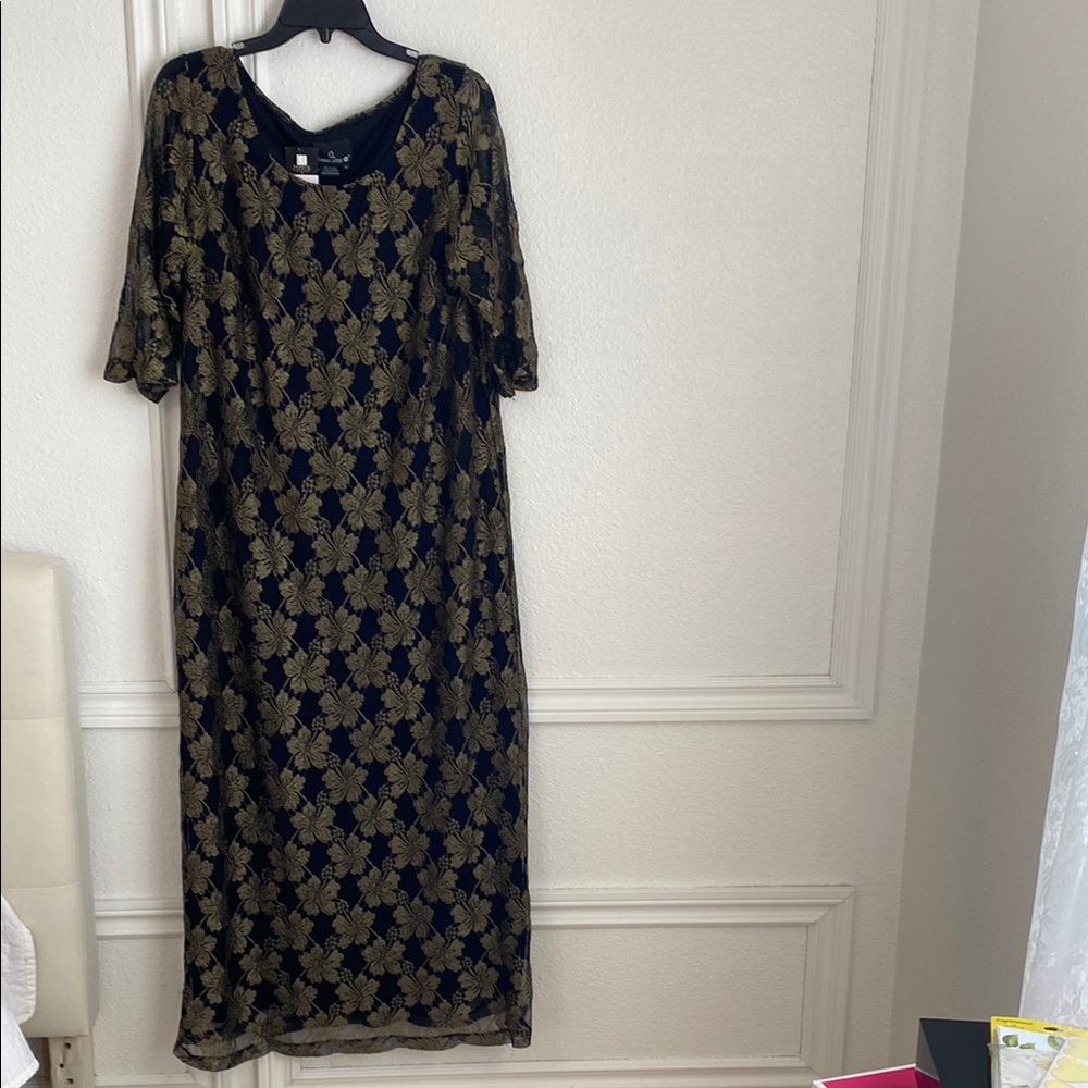 Carole Little Black 3/4 Sleeve Gown for Wedding Guest